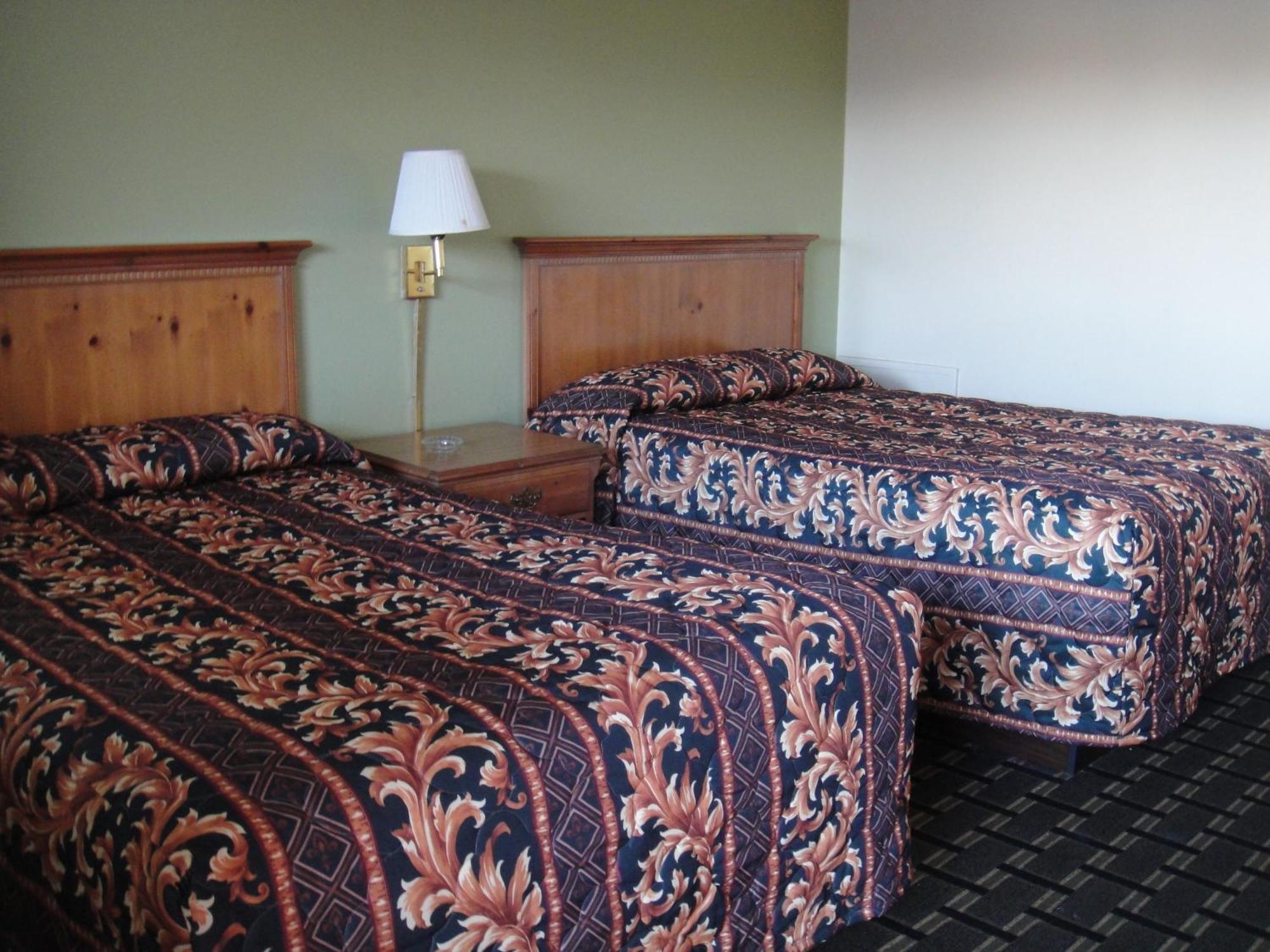 Budget Inn Уильямсвилл Экстерьер фото