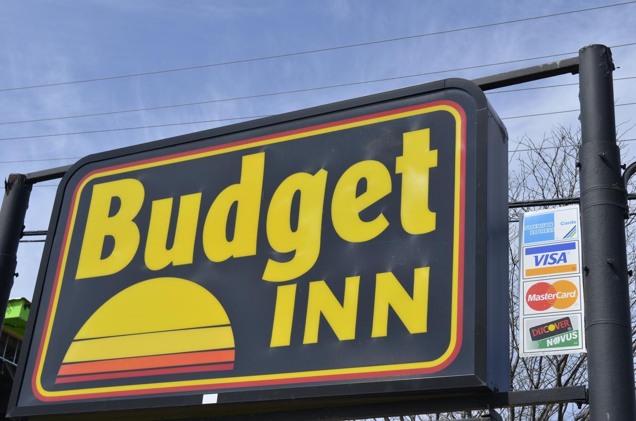 Budget Inn Уильямсвилл Экстерьер фото